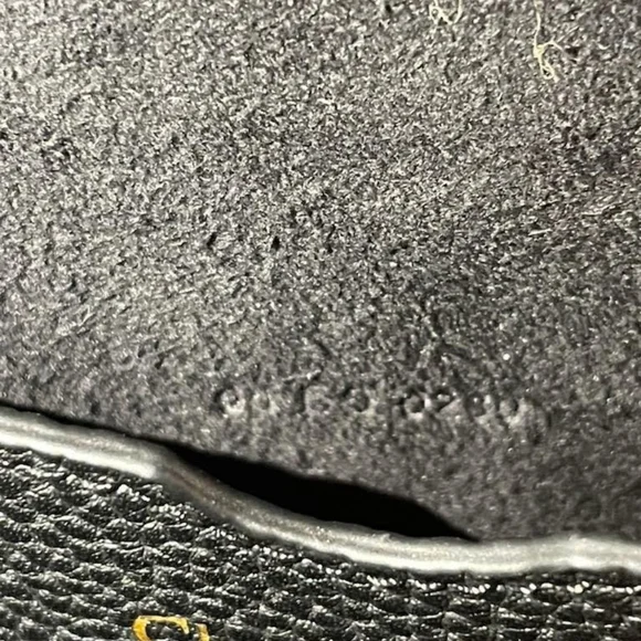 Authentic Dior Bobby Flap Bag Natural Black Grained Calfskin FREE AUTHENTICATION - Picture 12 of 16